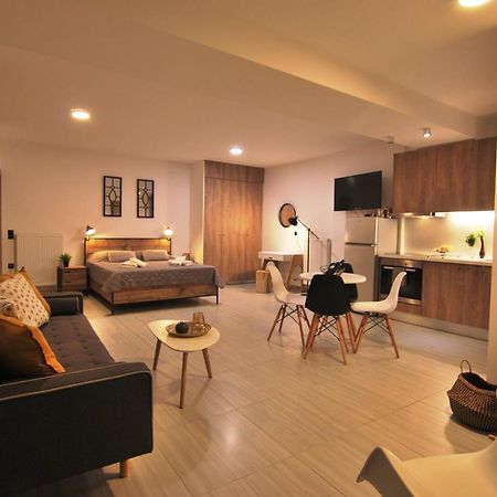 Brand New Cozy Basement Apartment Argostoli  Bagian luar foto