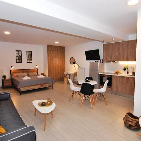 Brand New Cozy Basement Apartment Argostoli  Bagian luar foto