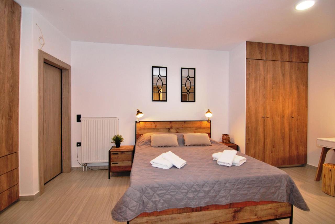 Brand New Cozy Basement Apartment Argostoli  Bagian luar foto